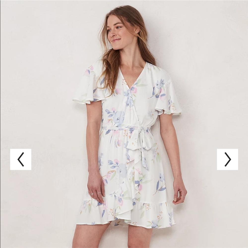 LC Lauren Conrad white flower dress